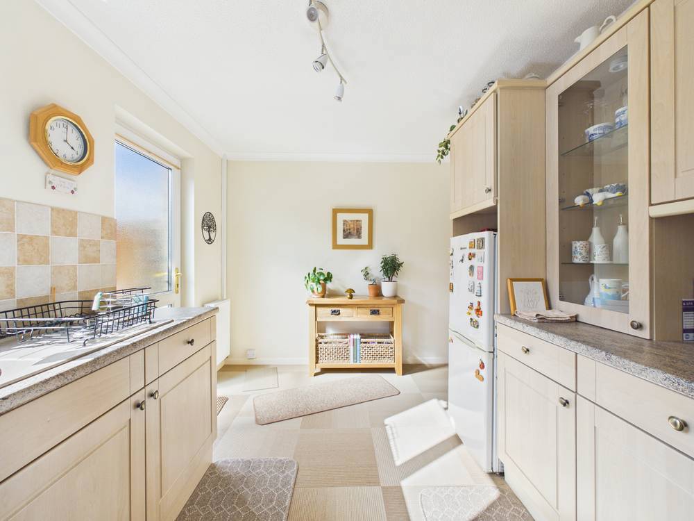 2 bedroom House for sale in Longwell Green, Bristol