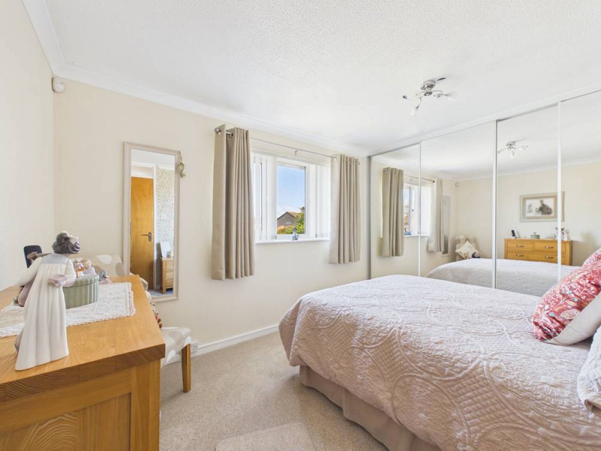 Longwell Green, Bristol