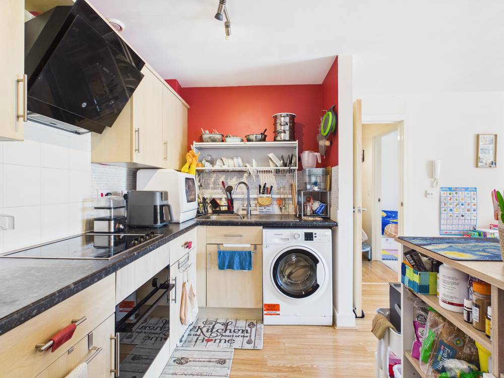 2 bedroom Flat for sale in Kingswood, Bristol