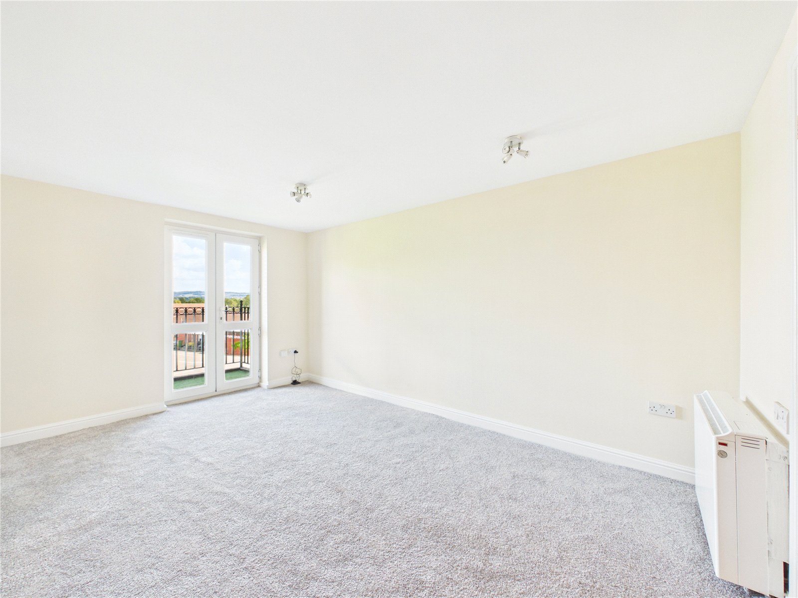 2 bedroom Flat for sale in Grimsbury Road, Bristol