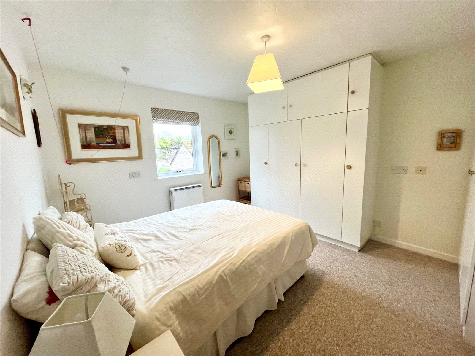 2 bedroom Flat for sale in Keynsham, Bristol