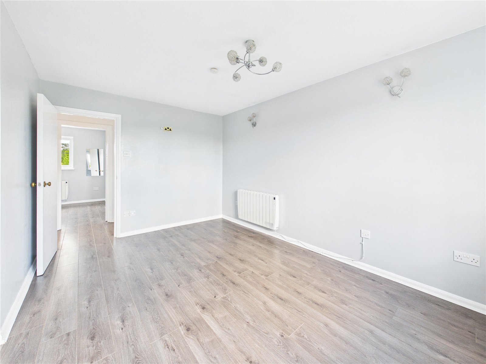 1 bedroom Flat for sale in Warmley, Bristol
