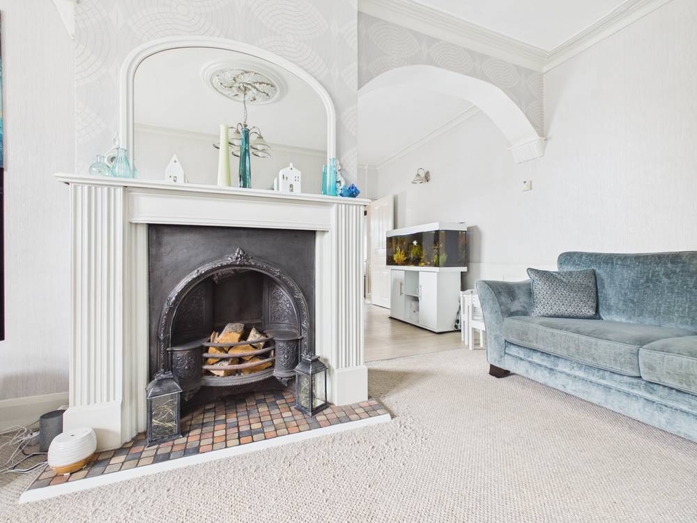 4 bedroom House for sale in Warmley, Bristol