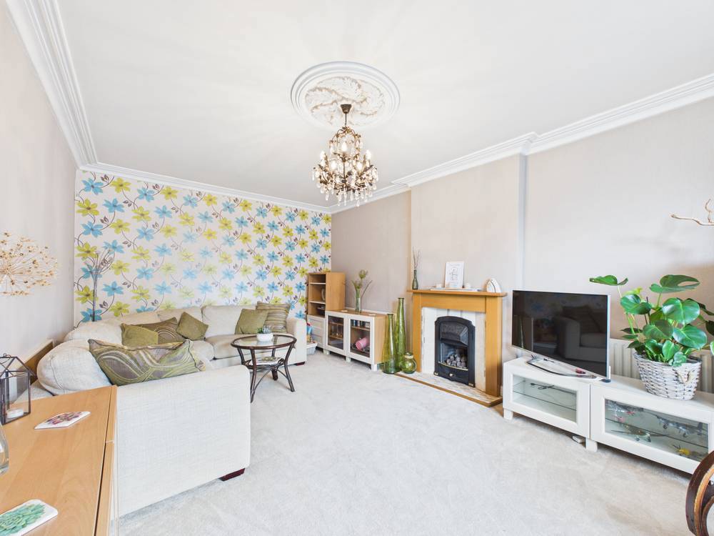 4 bedroom House for sale in Warmley, Bristol