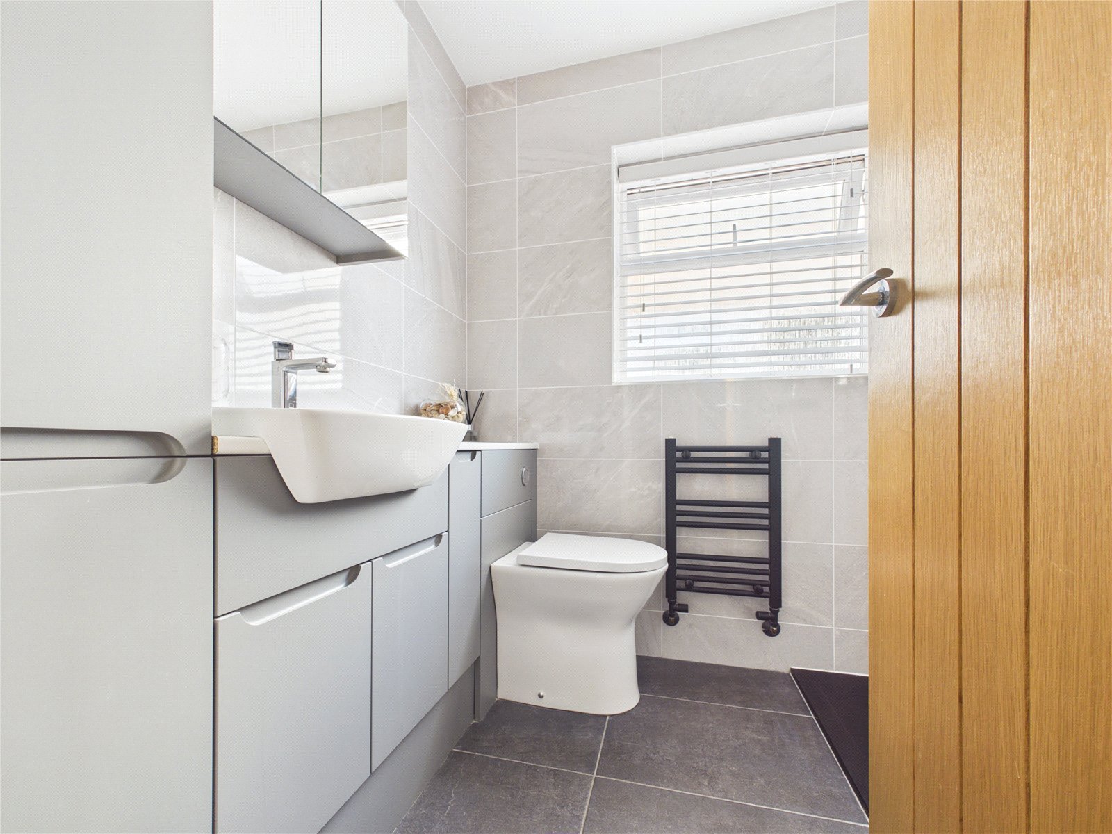 2 bedroom Bungalow for sale in Hanham, Bristol