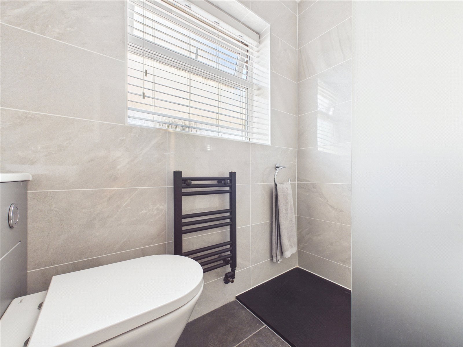 2 bedroom Bungalow for sale in Hanham, Bristol