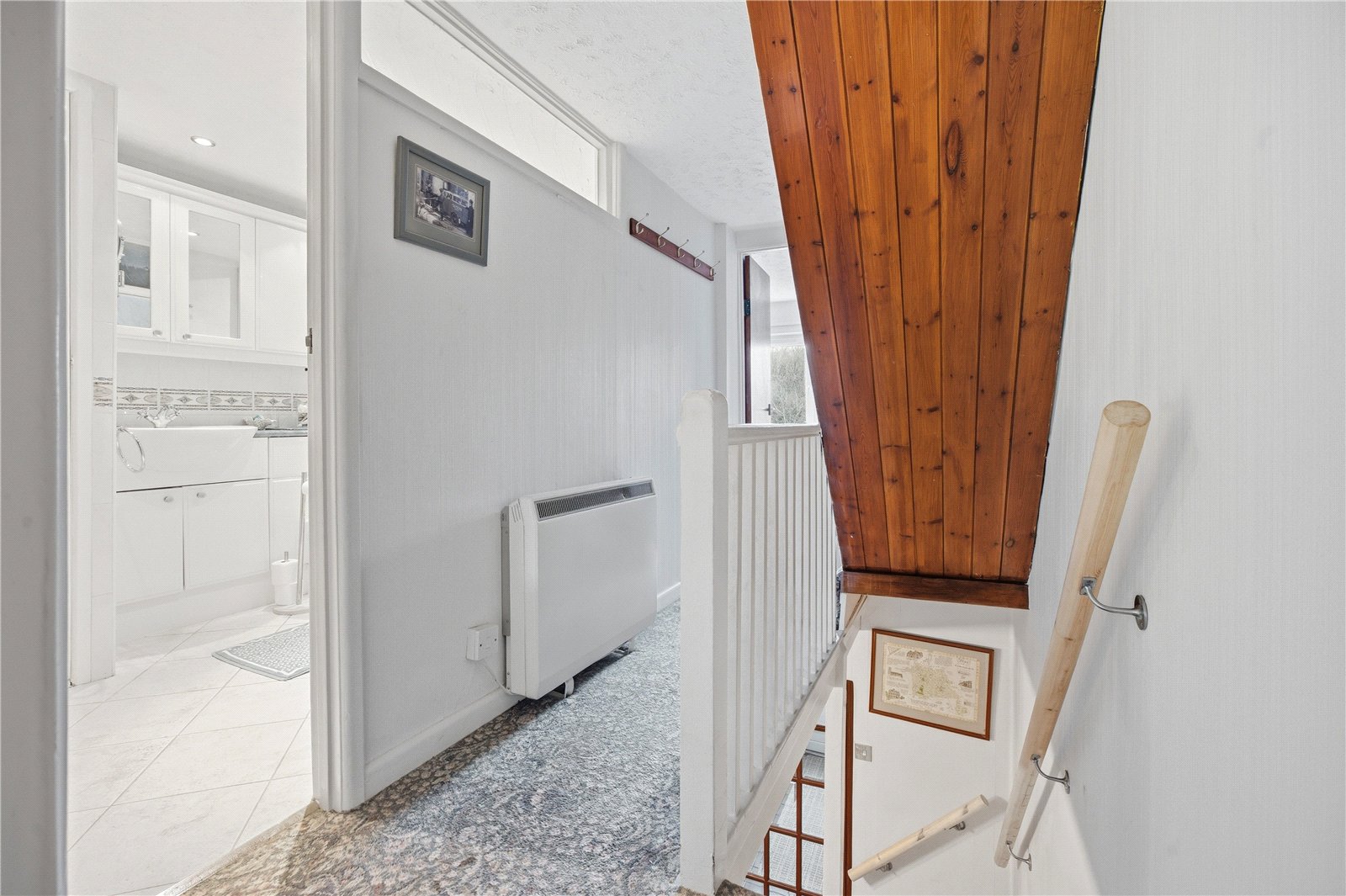 2 bedroom House for sale in Pucklechurch, Bristol