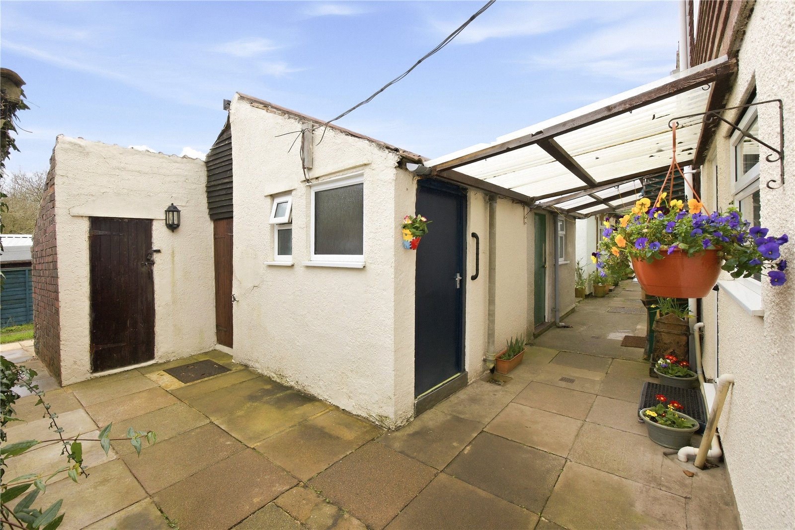2 bedroom House for sale in Pucklechurch, Bristol