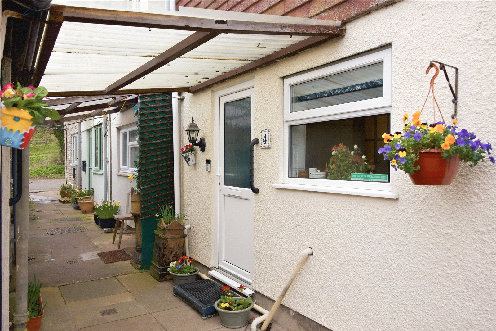 2 bedroom House for sale in Pucklechurch, Bristol
