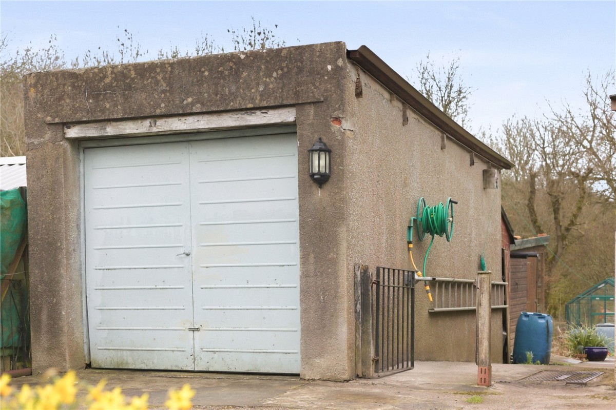 Pucklechurch, Bristol