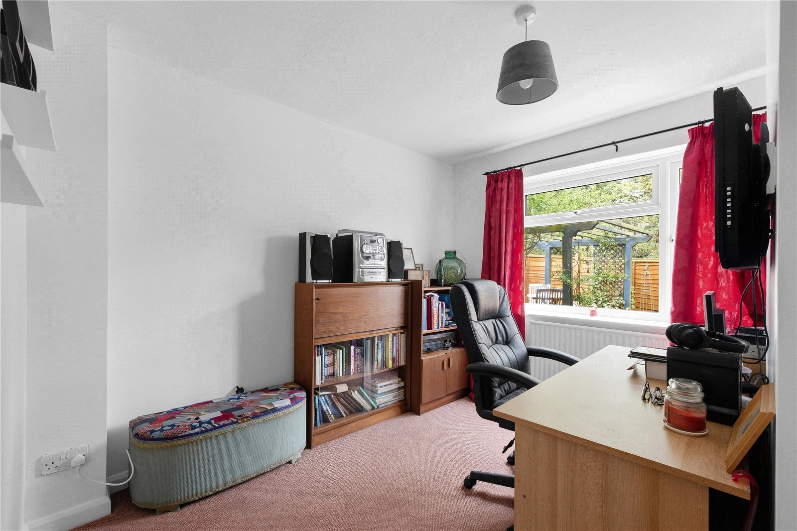 3 bedroom Bungalow for sale in Pucklechurch, Bristol, South Gloucestershire