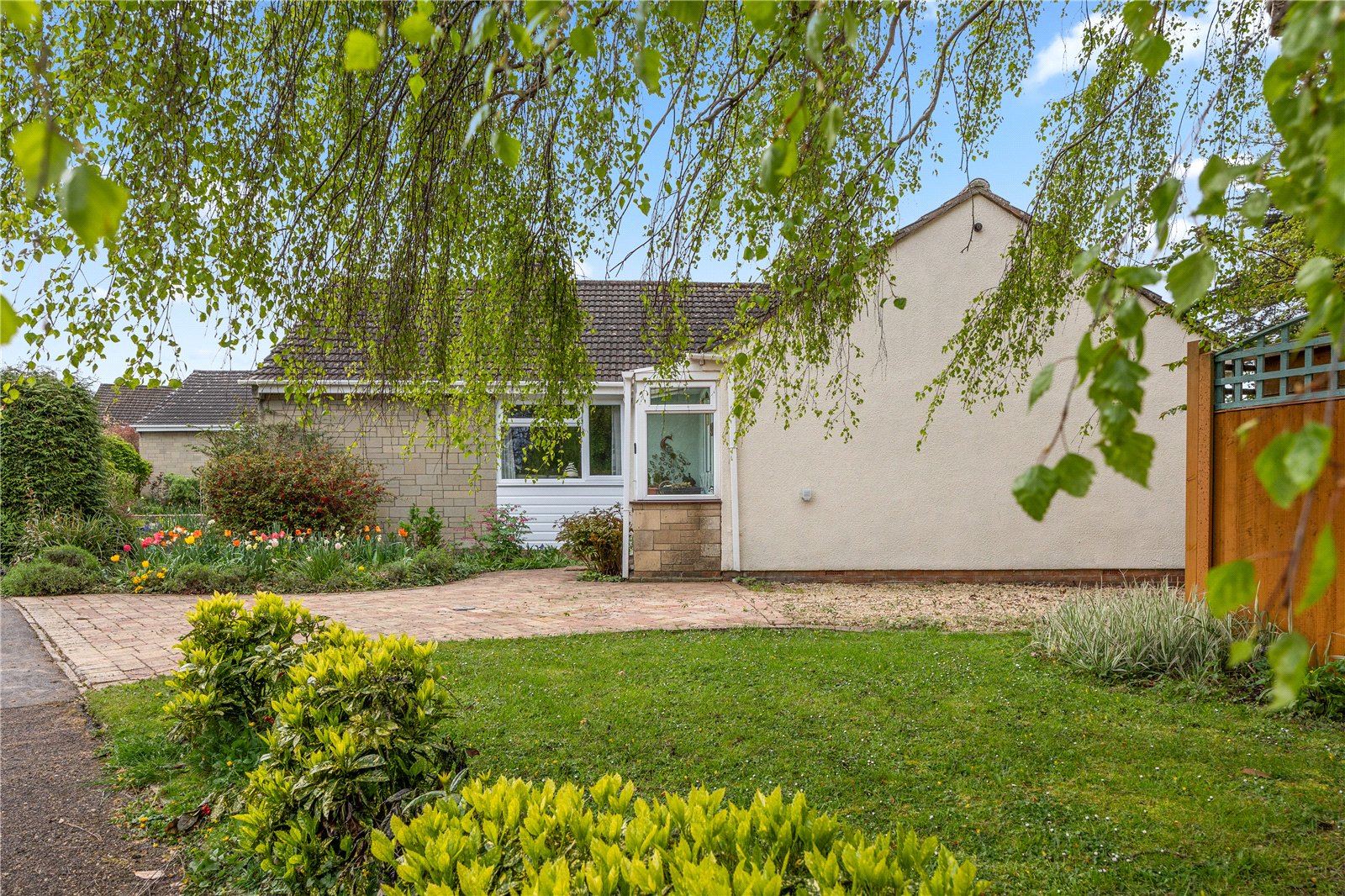 3 bedroom Bungalow for sale in Pucklechurch, Bristol, South Gloucestershire