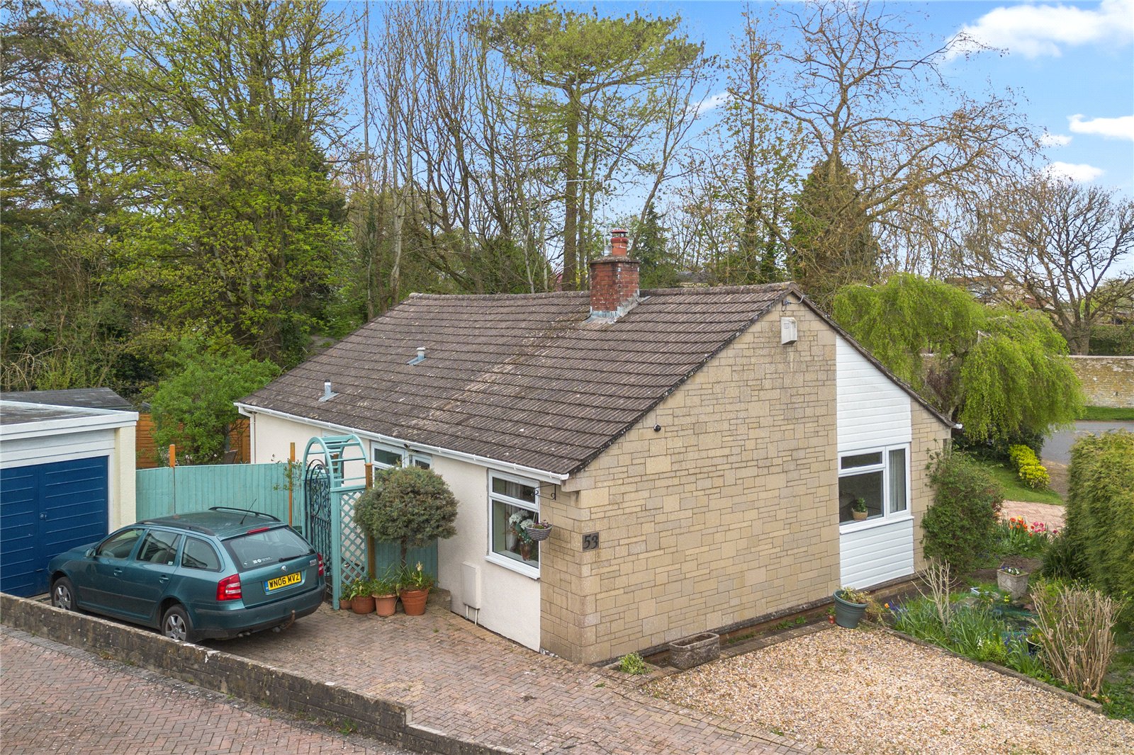 3 bedroom Bungalow for sale in Pucklechurch, Bristol, South Gloucestershire