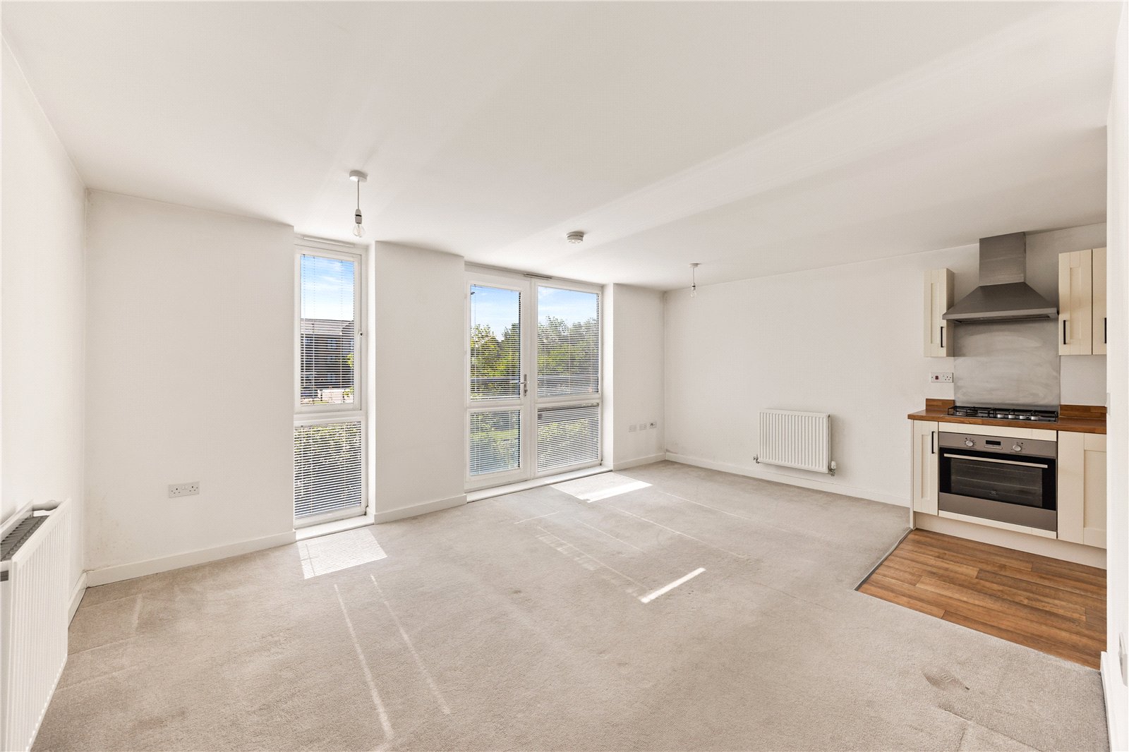 1 bedroom Flat for sale in Lyde Green, Bristol