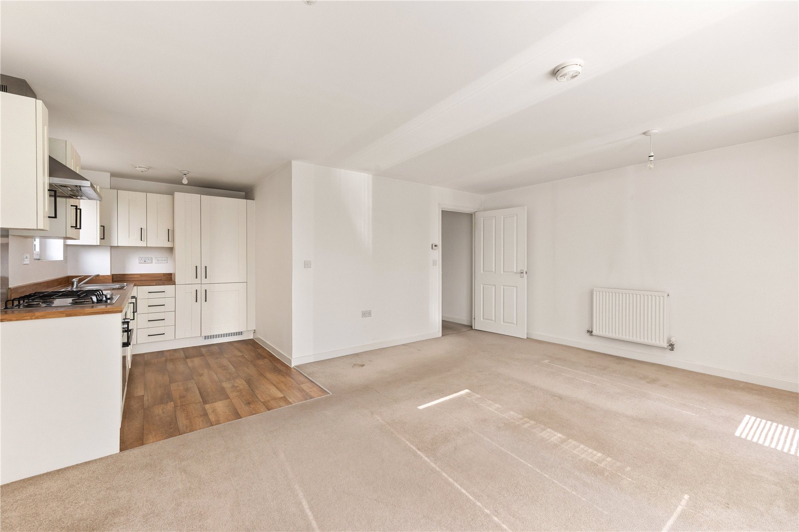 1 bedroom Flat for sale in Lyde Green, Bristol