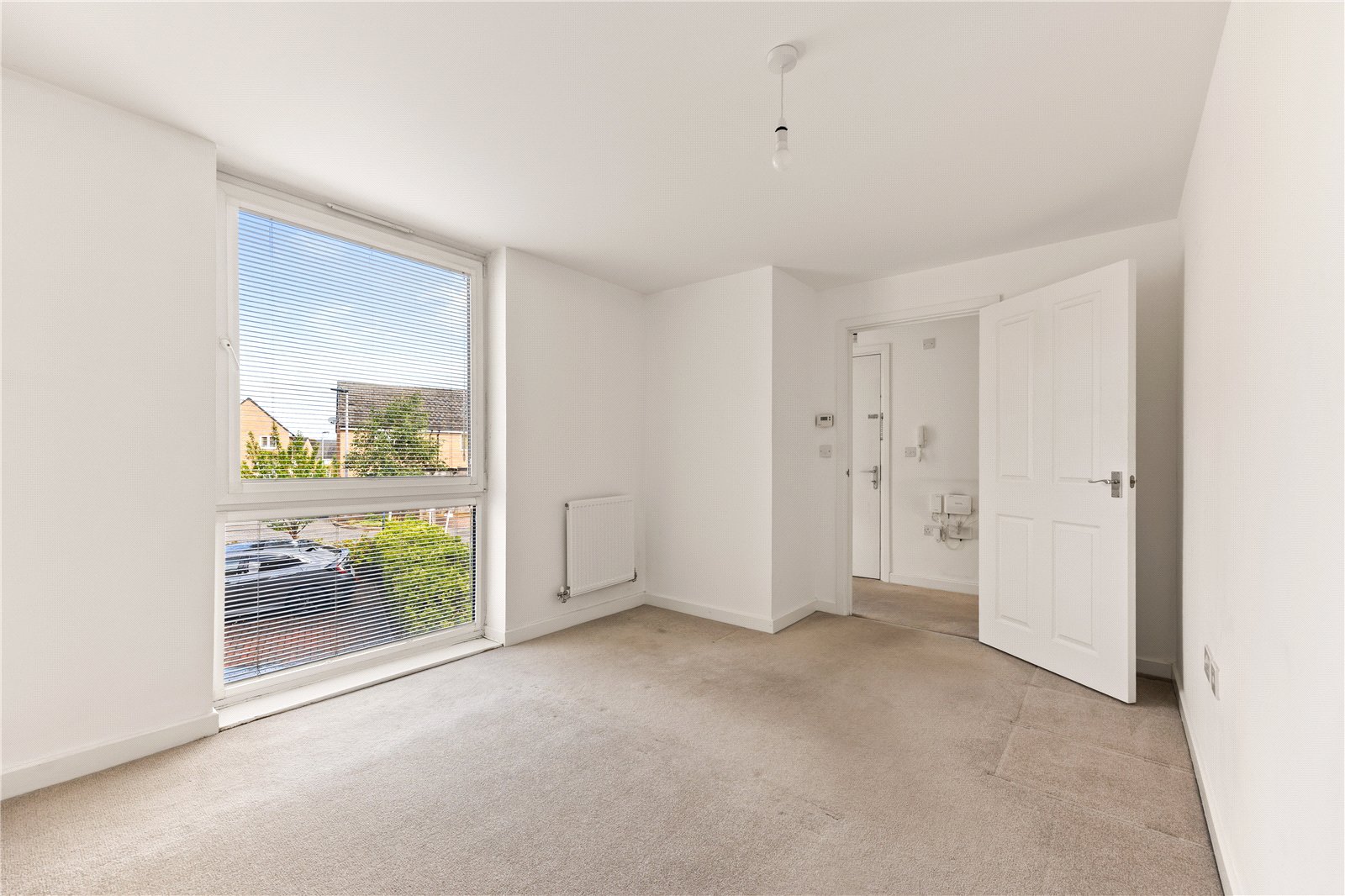 1 bedroom Flat for sale in Lyde Green, Bristol