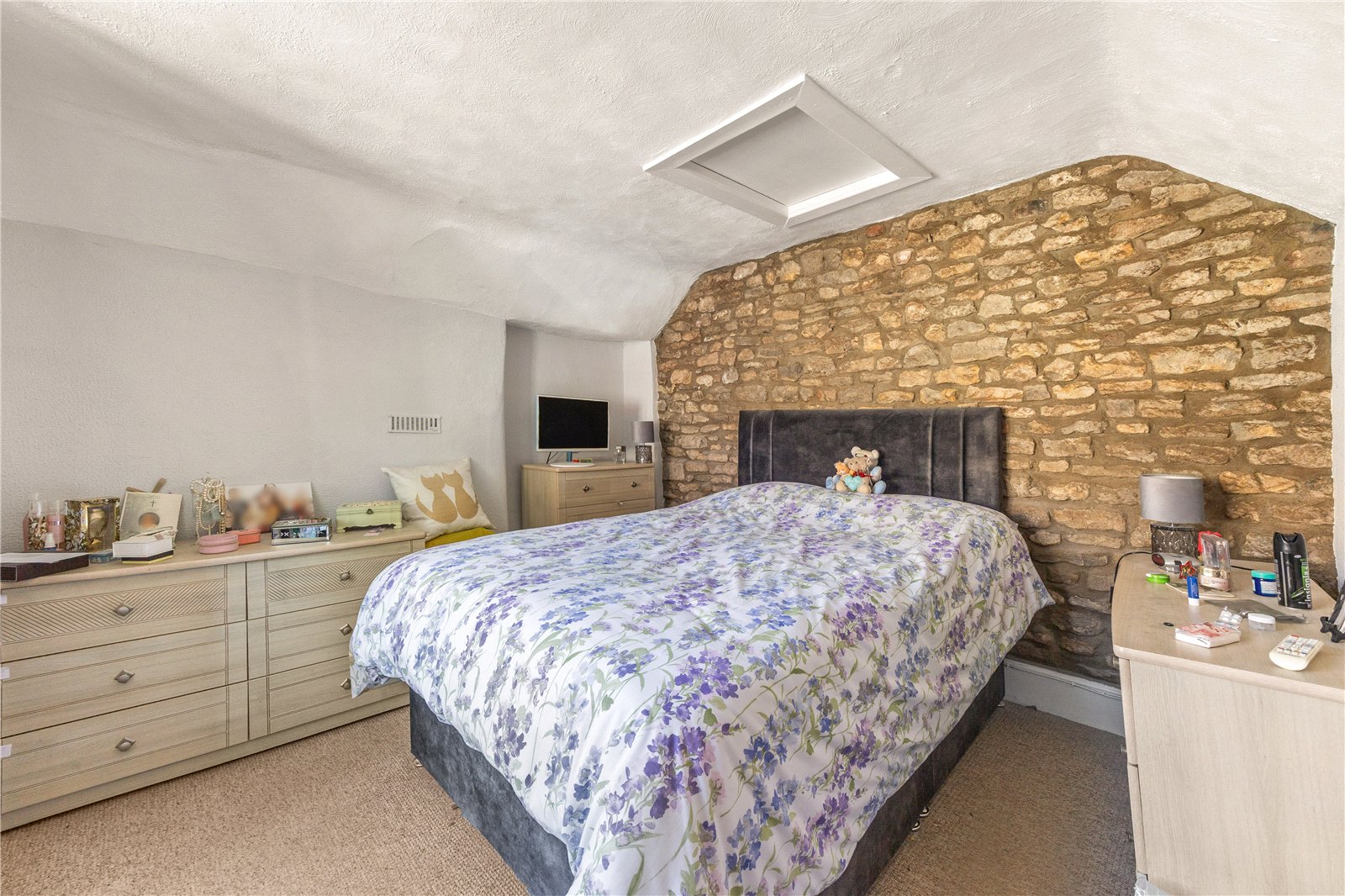 4 bedroom House for sale in Pucklechurch, Bristol, Gloucestershire