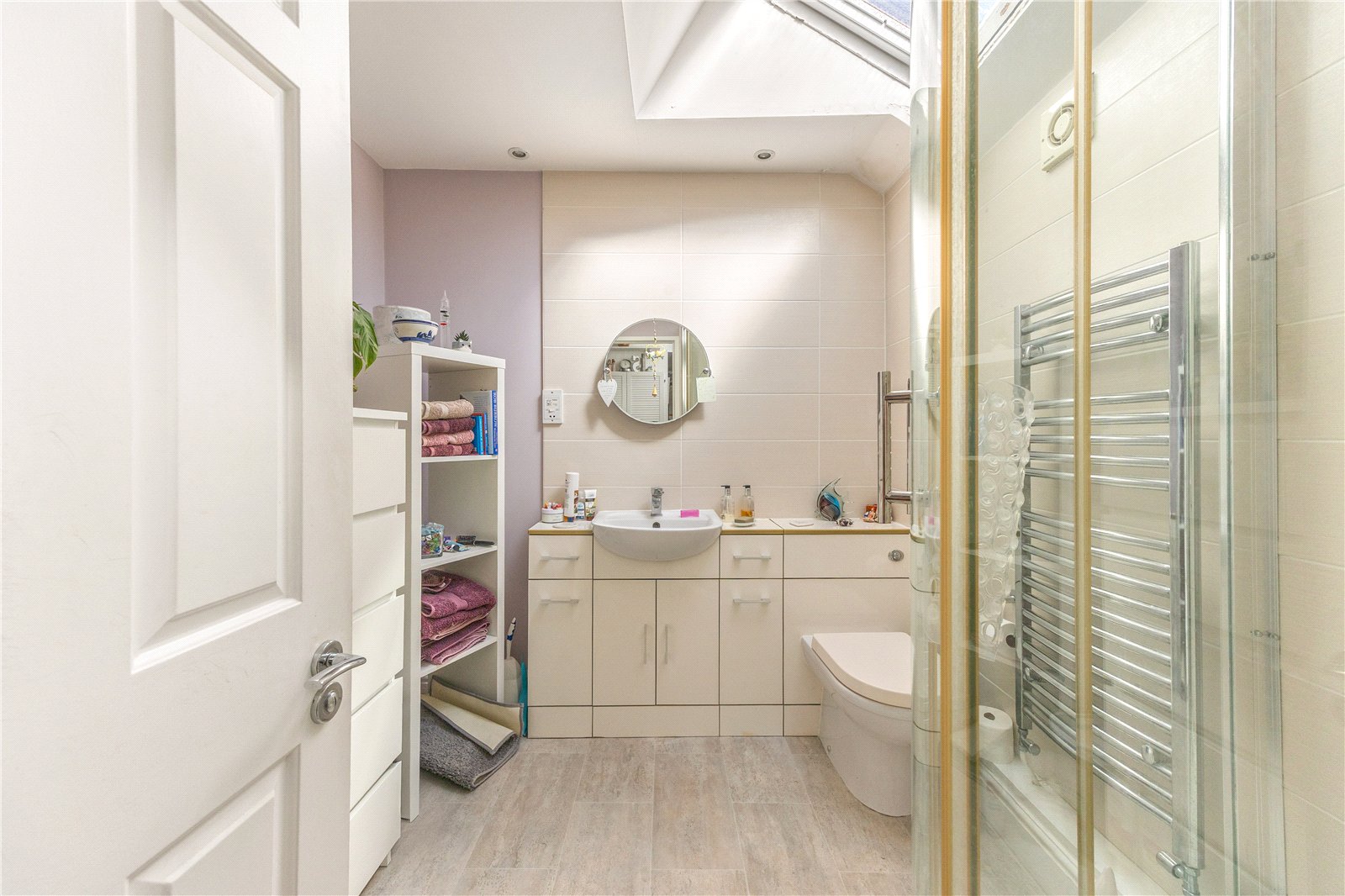 4 bedroom House for sale in Pucklechurch, Bristol, Gloucestershire
