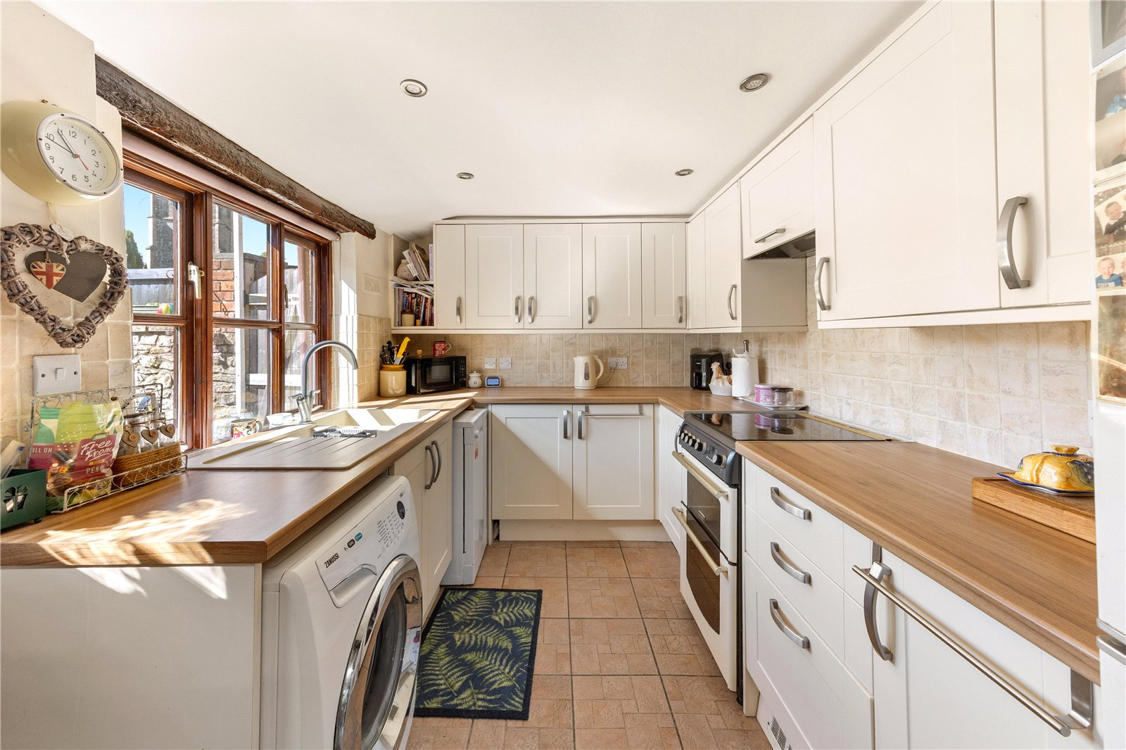4 bedroom House for sale in Pucklechurch, Bristol, Gloucestershire