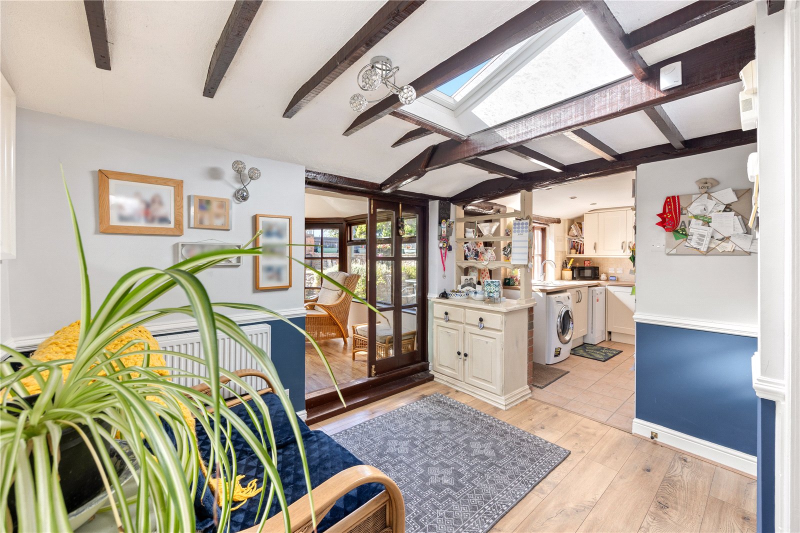 4 bedroom House for sale in Pucklechurch, Bristol, Gloucestershire