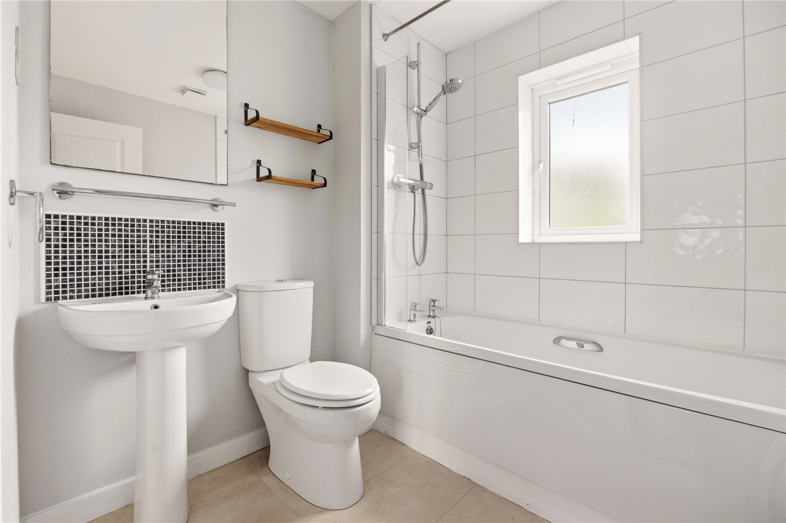 2 bedroom House for sale in Frampton Cotterell, Bristol, Gloucestershire