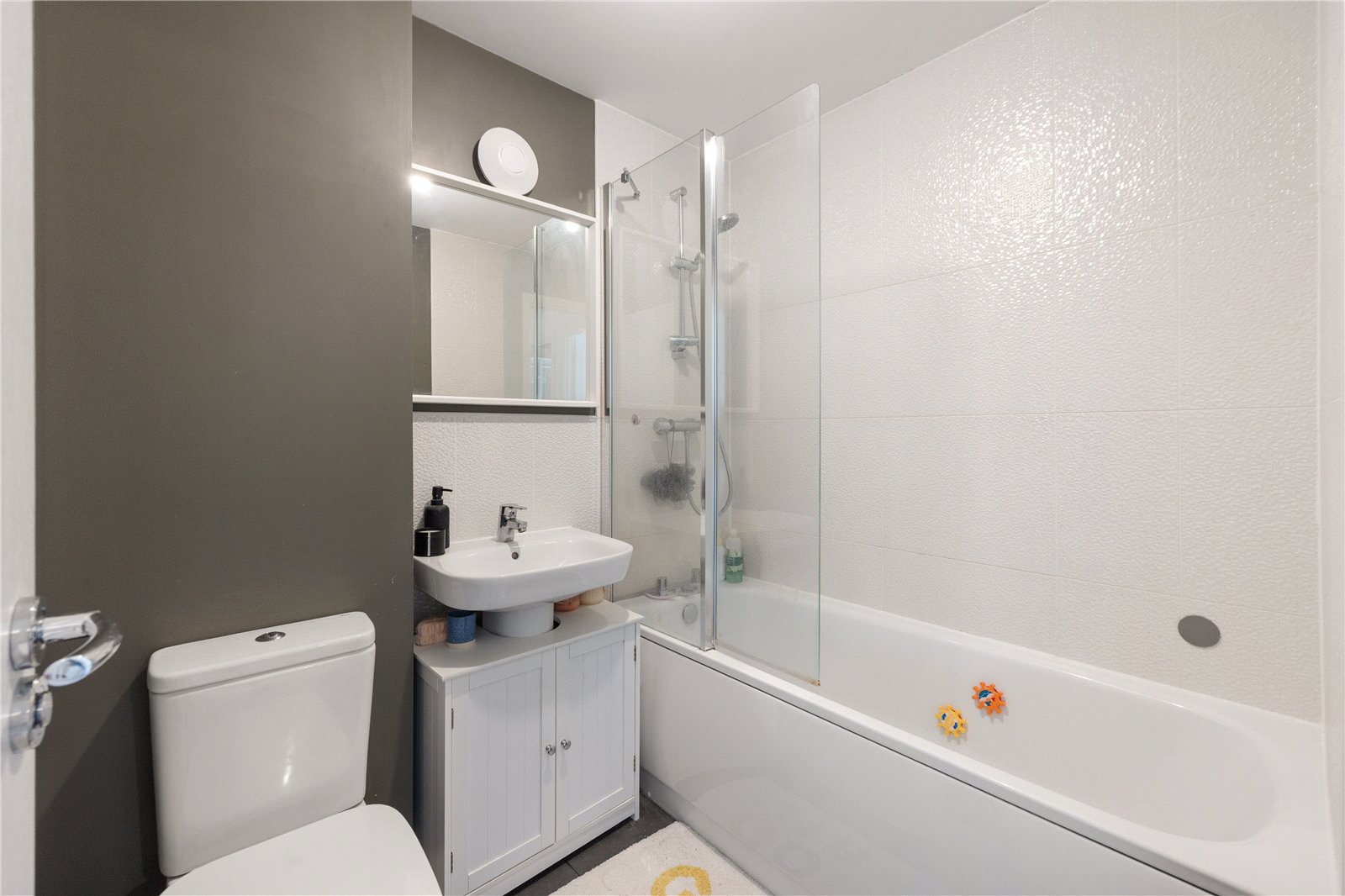 3 bedroom House for sale in Lyde Green, Bristol, Gloucestershire