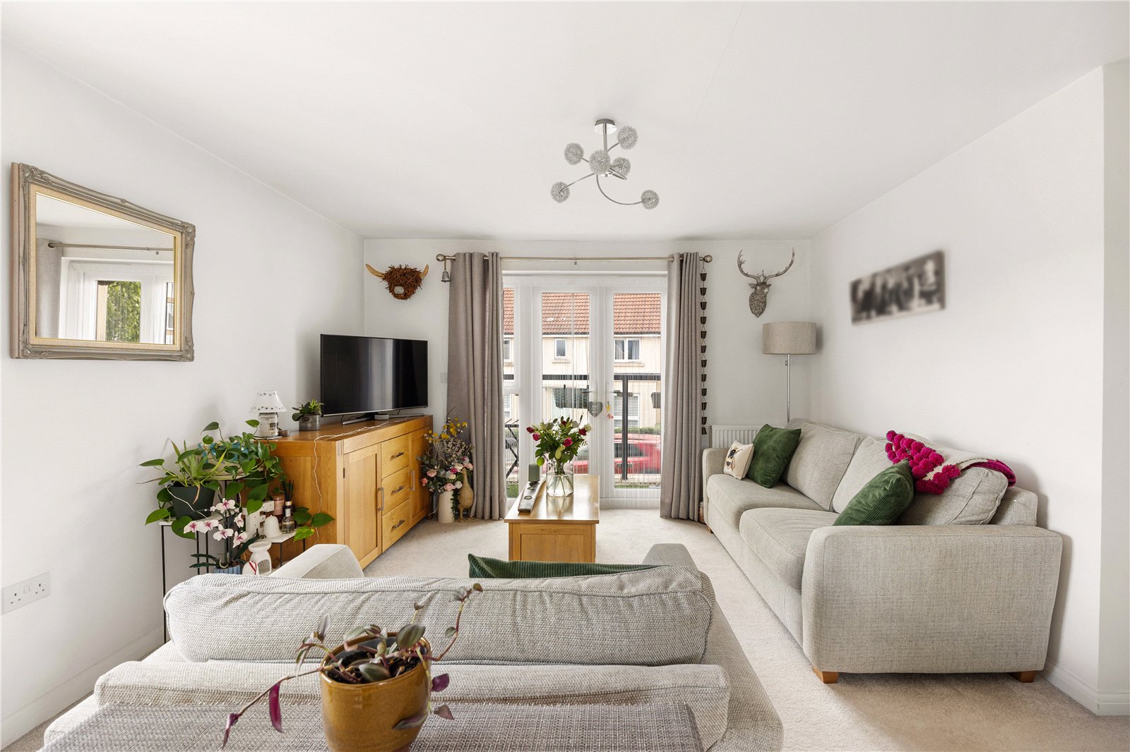 2 bedroom Flat for sale in Emersons Green, Bristol, Gloucestershire