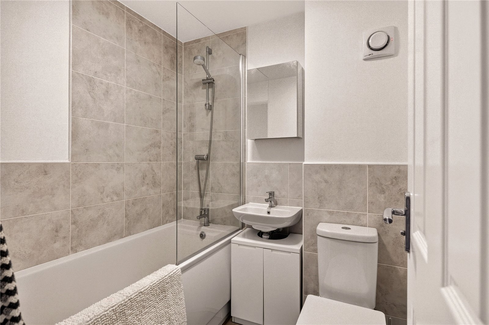 2 bedroom House for sale in Lyde Green, Bristol