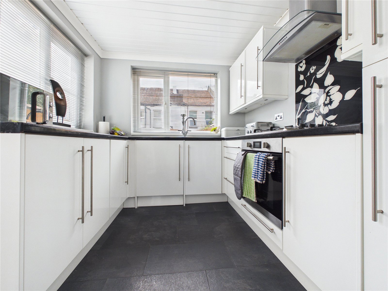 2 bedroom House for sale in St George, Bristol