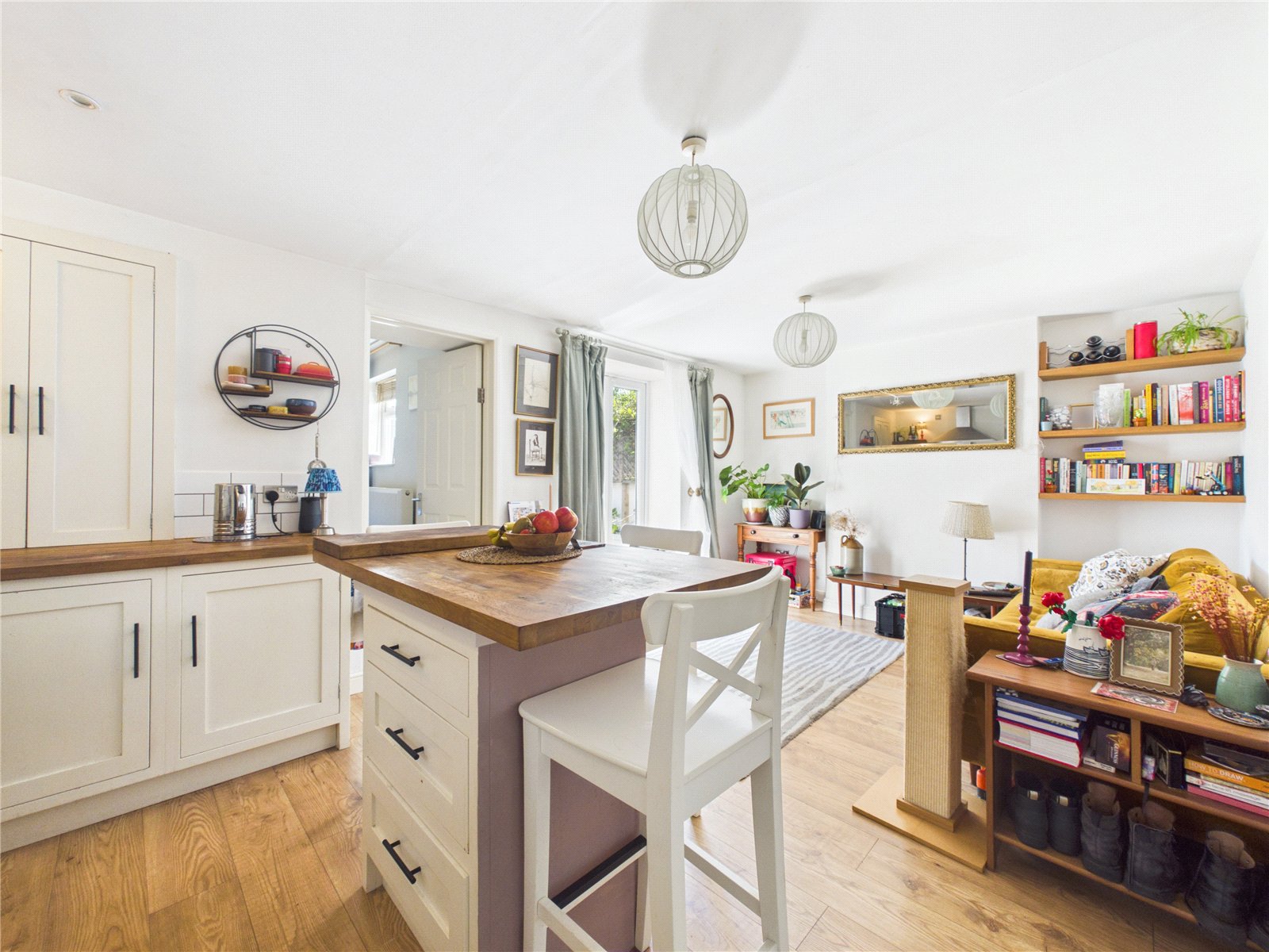2 bedroom Flat for sale in St. George, Bristol