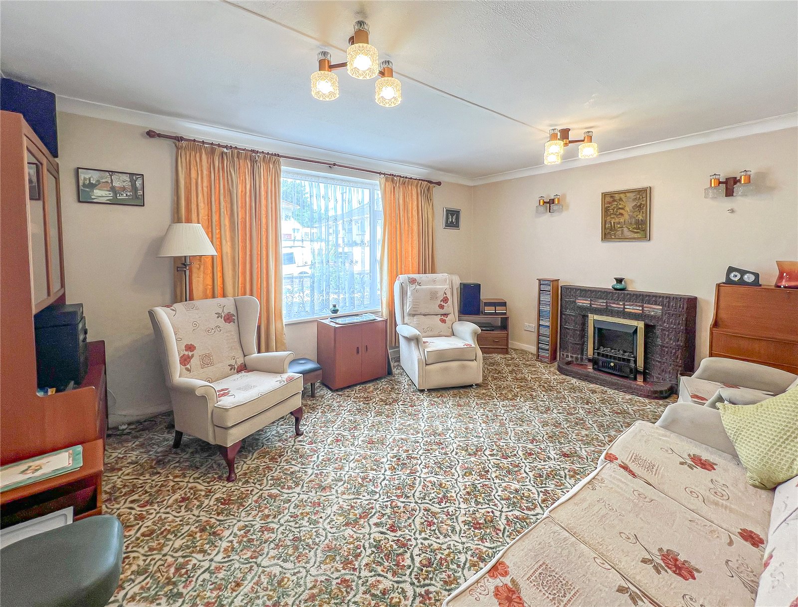 2 bedroom Bungalow for sale in St George, Bristol