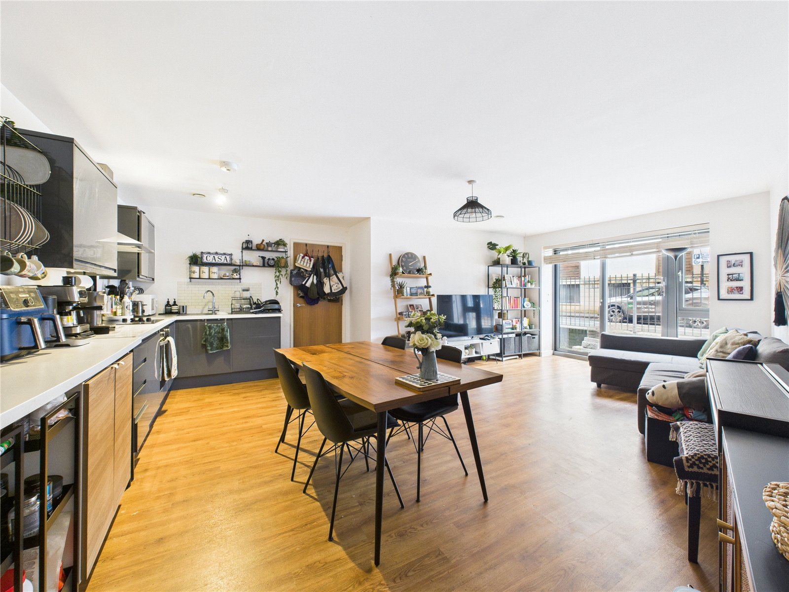 3 bedroom Flat for sale in Bristol