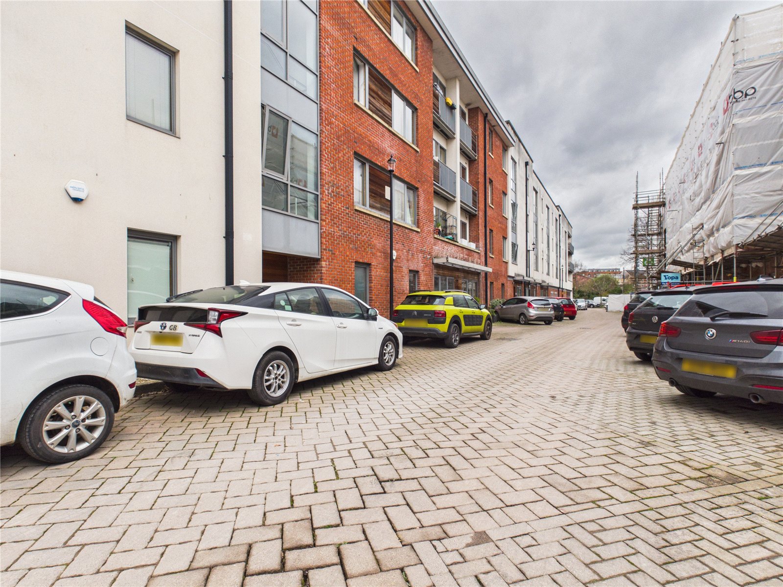 2 bedroom Flat for sale in Sweetman Place, Bristol