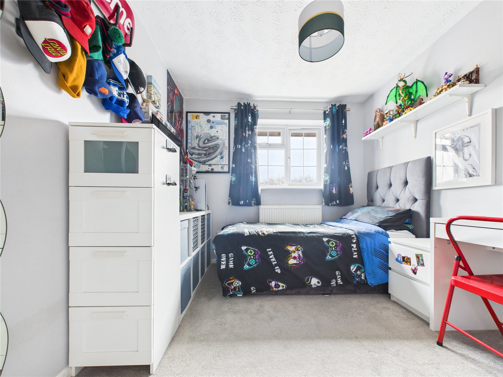 4 bedroom House for sale in Warmley, Bristol