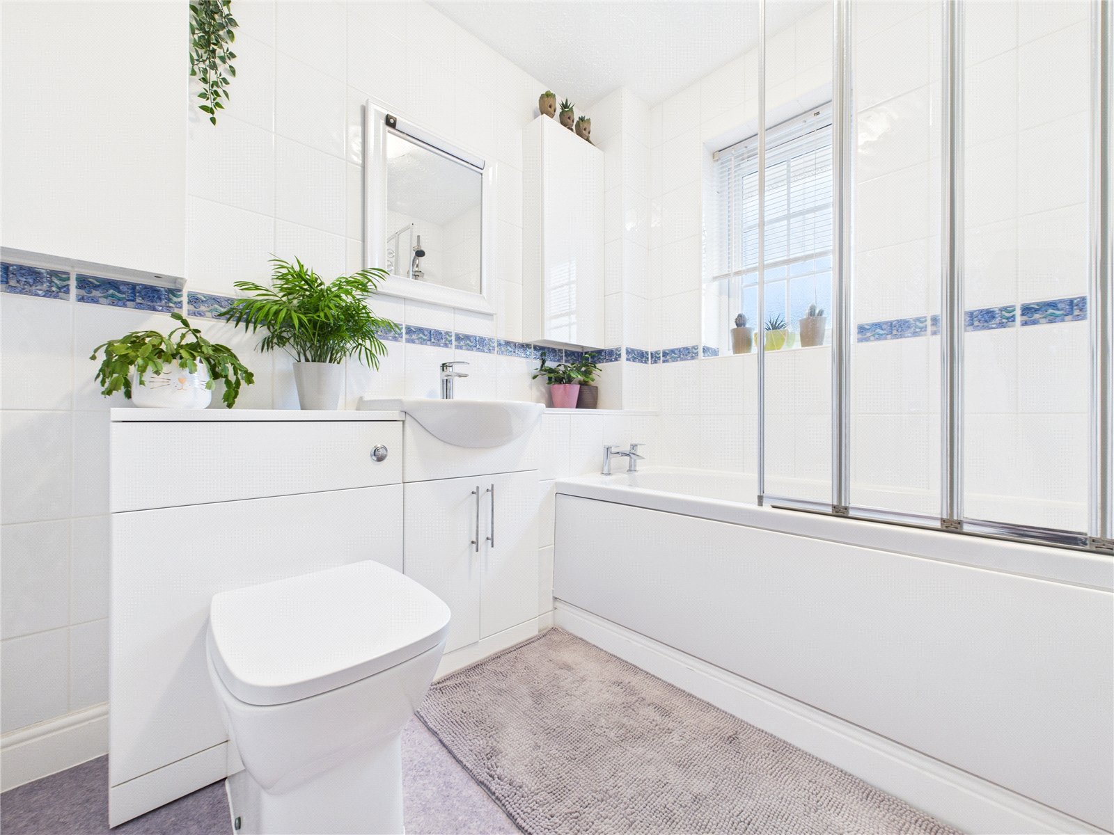 4 bedroom House for sale in Warmley, Bristol