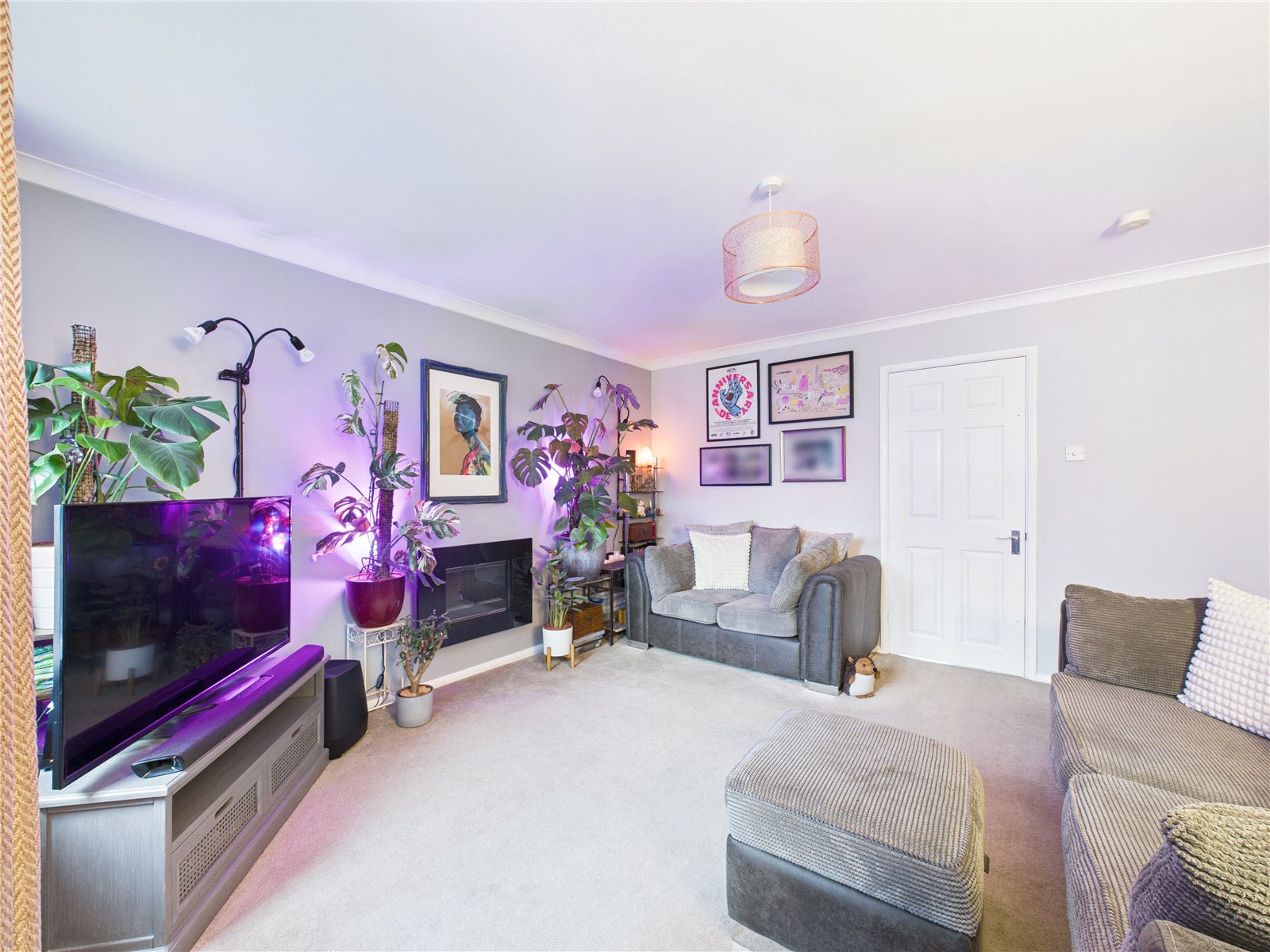 4 bedroom House for sale in Warmley, Bristol