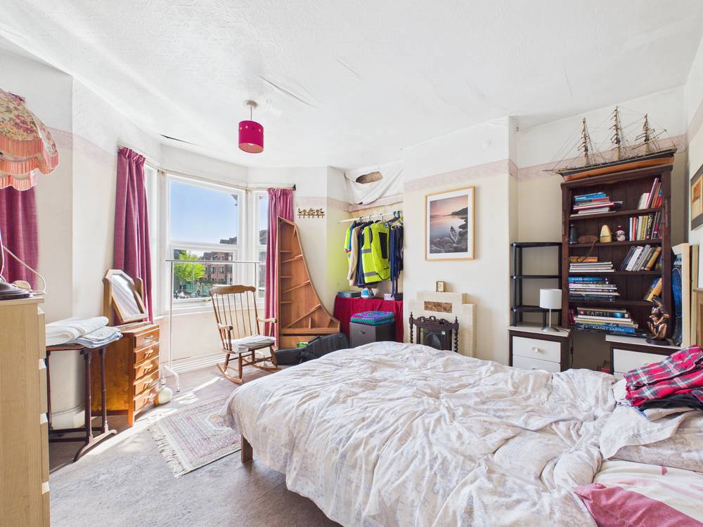 2 bedroom House for sale in St George, Bristol
