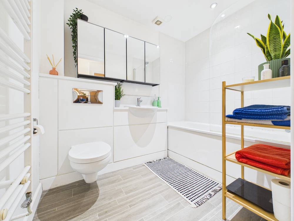 1 bedroom Flat for sale in St. George, Bristol