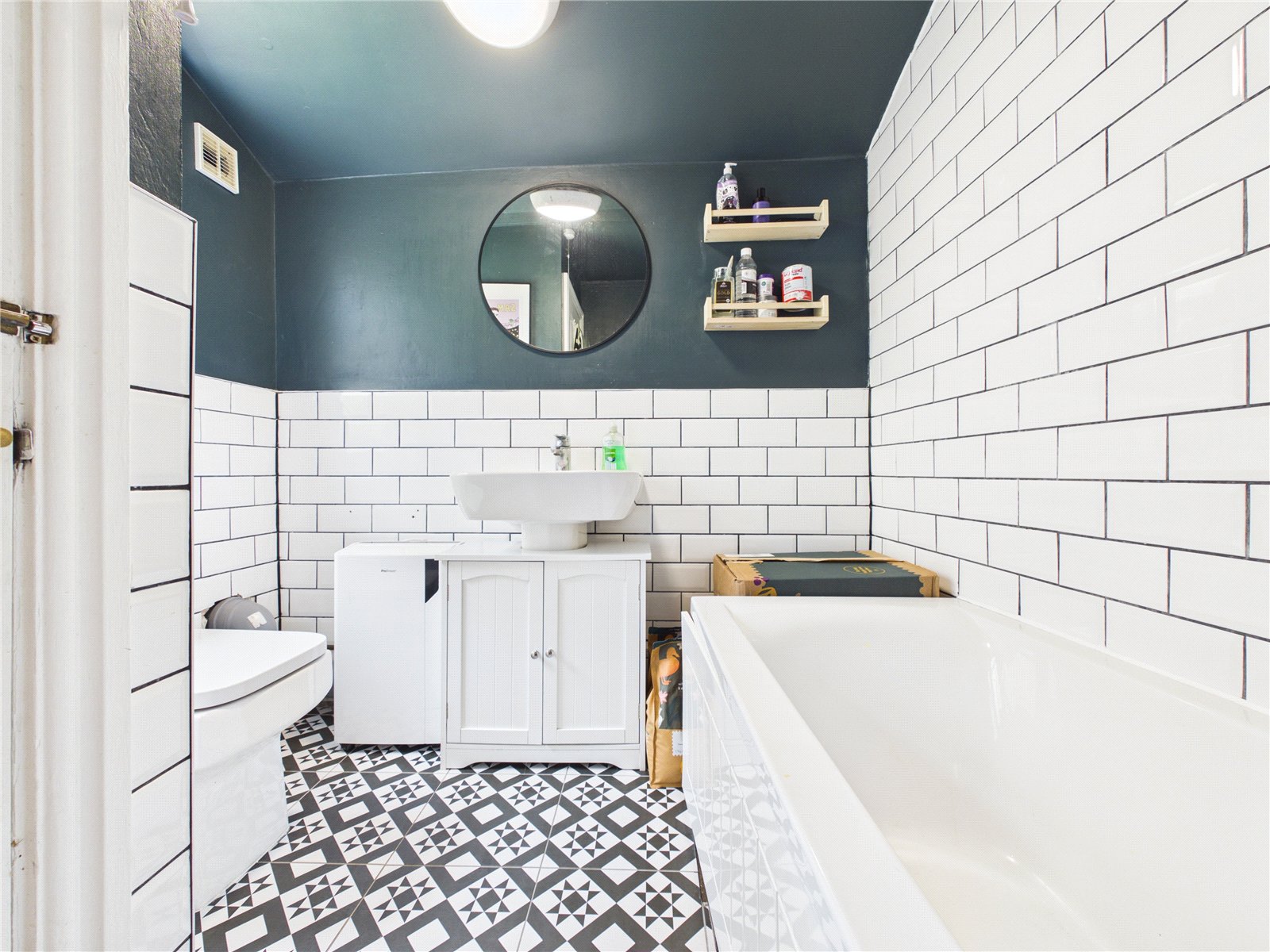 2 bedroom House for sale in Bristol