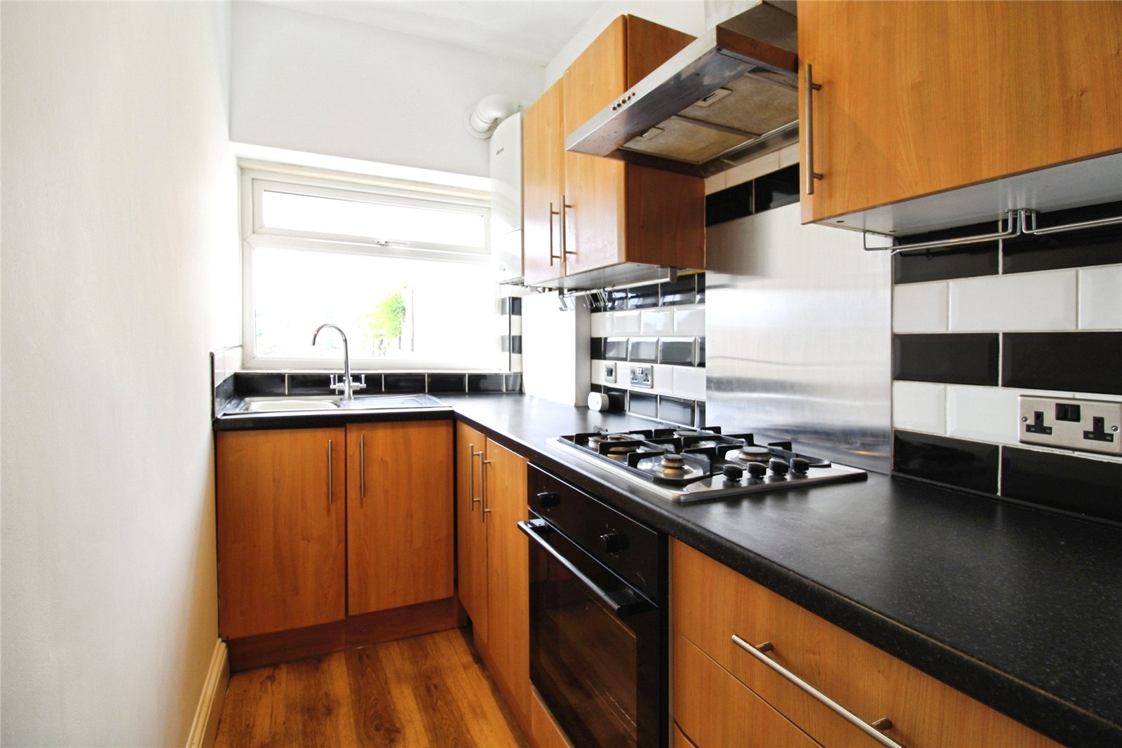 1 bedroom Flat to let in Bristol