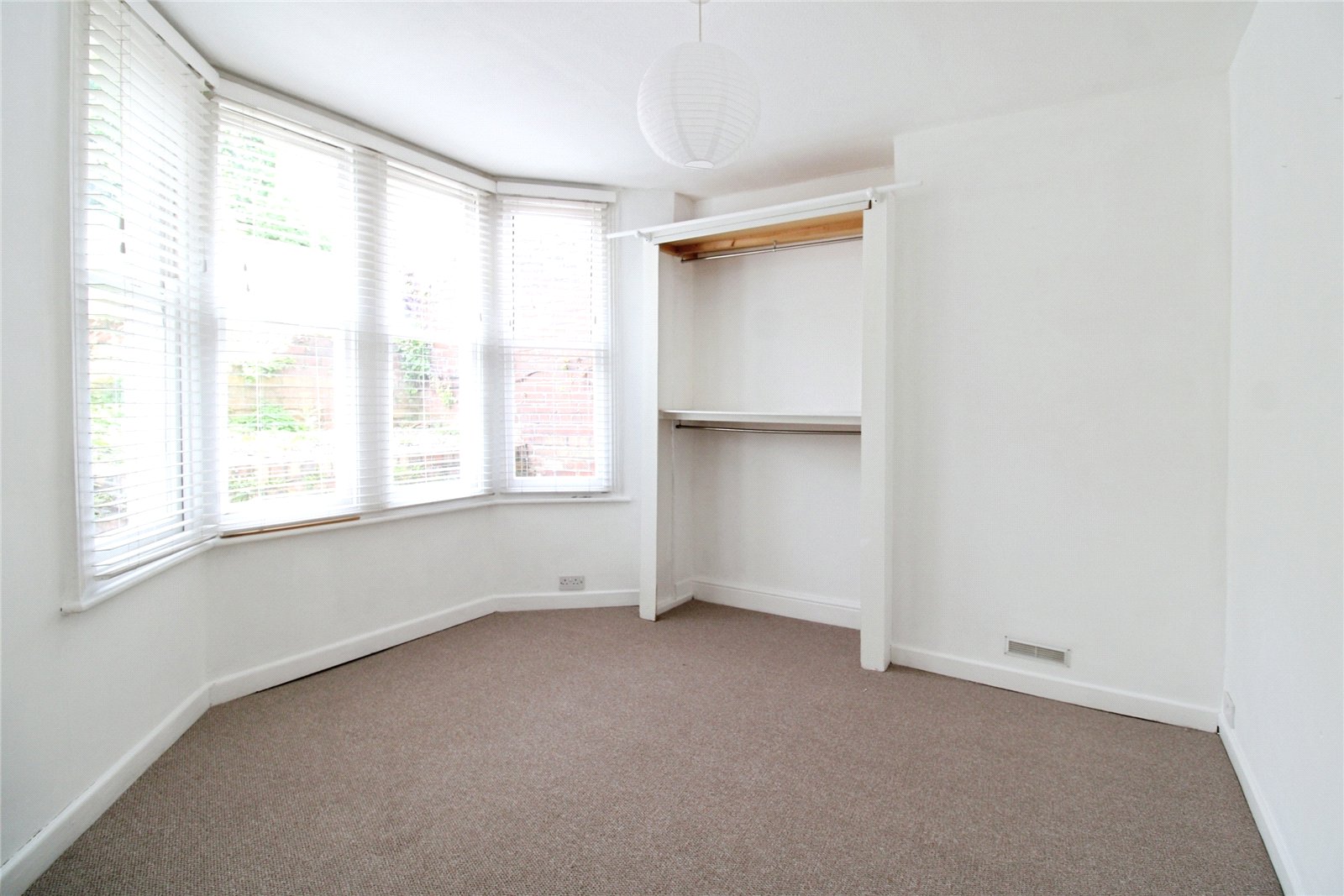 1 bedroom Flat to let in Bristol