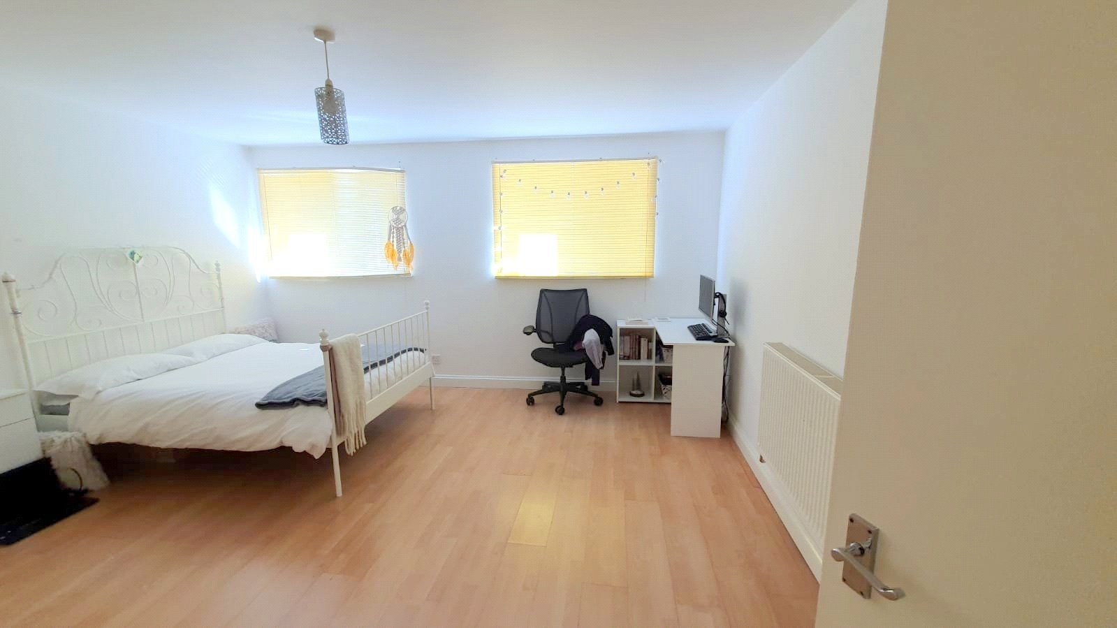 2 bedroom Flat to let in Southville, Bristol
