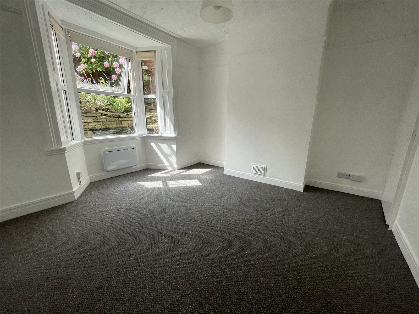 1 bedroom Flat to let in Totterdown, Bristol