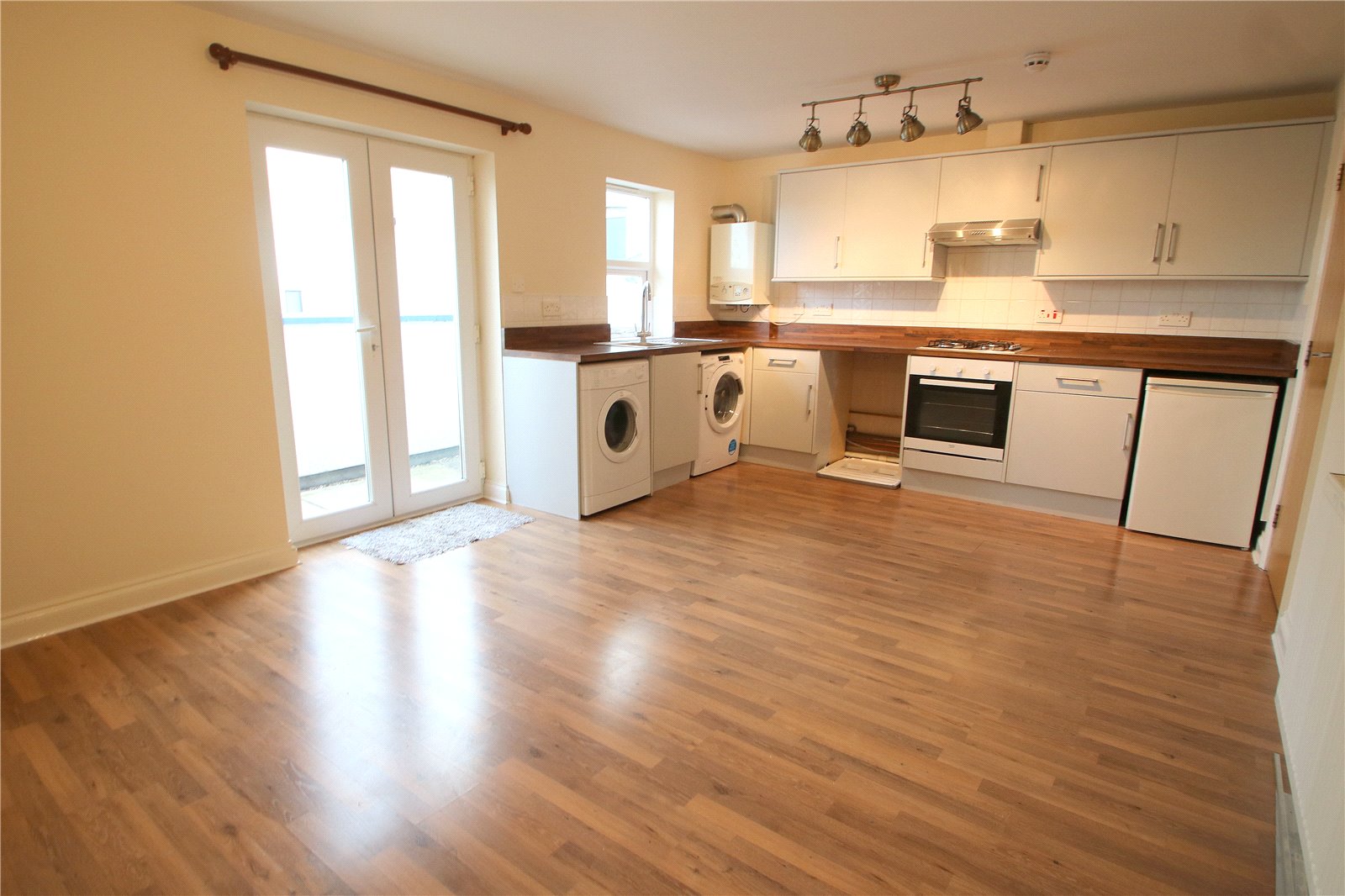 2 bedroom Flat to let in Bedminster, Bristol