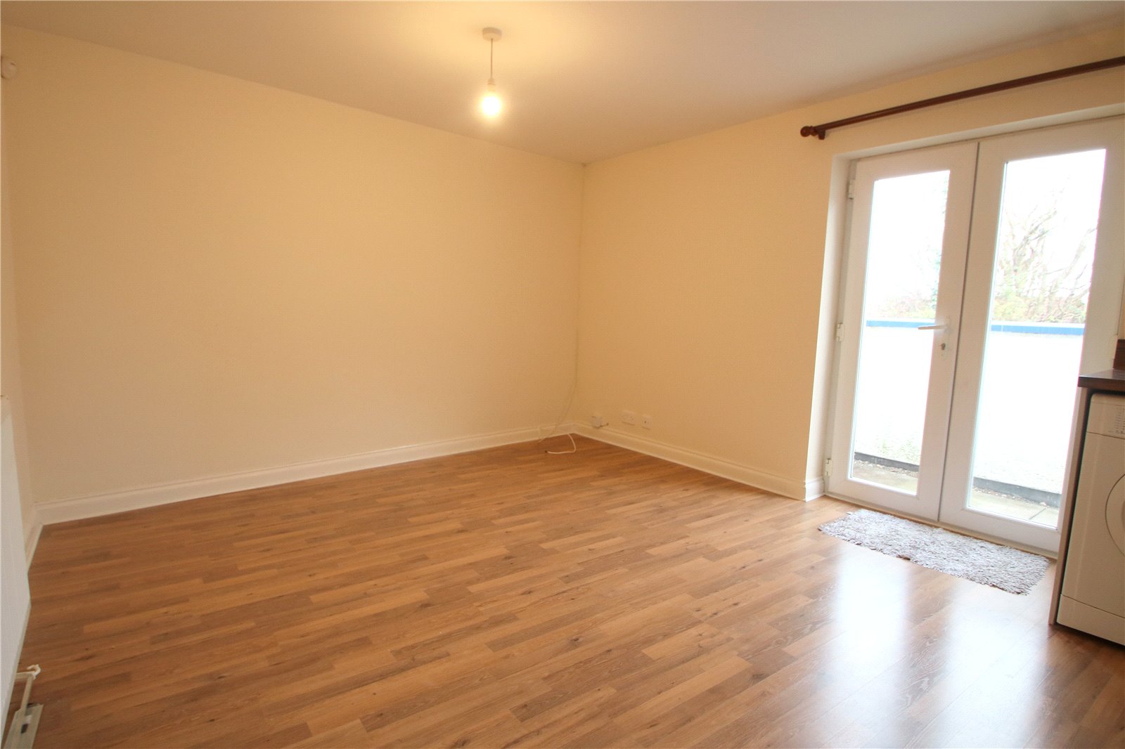 2 bedroom Flat to let in Bedminster, Bristol