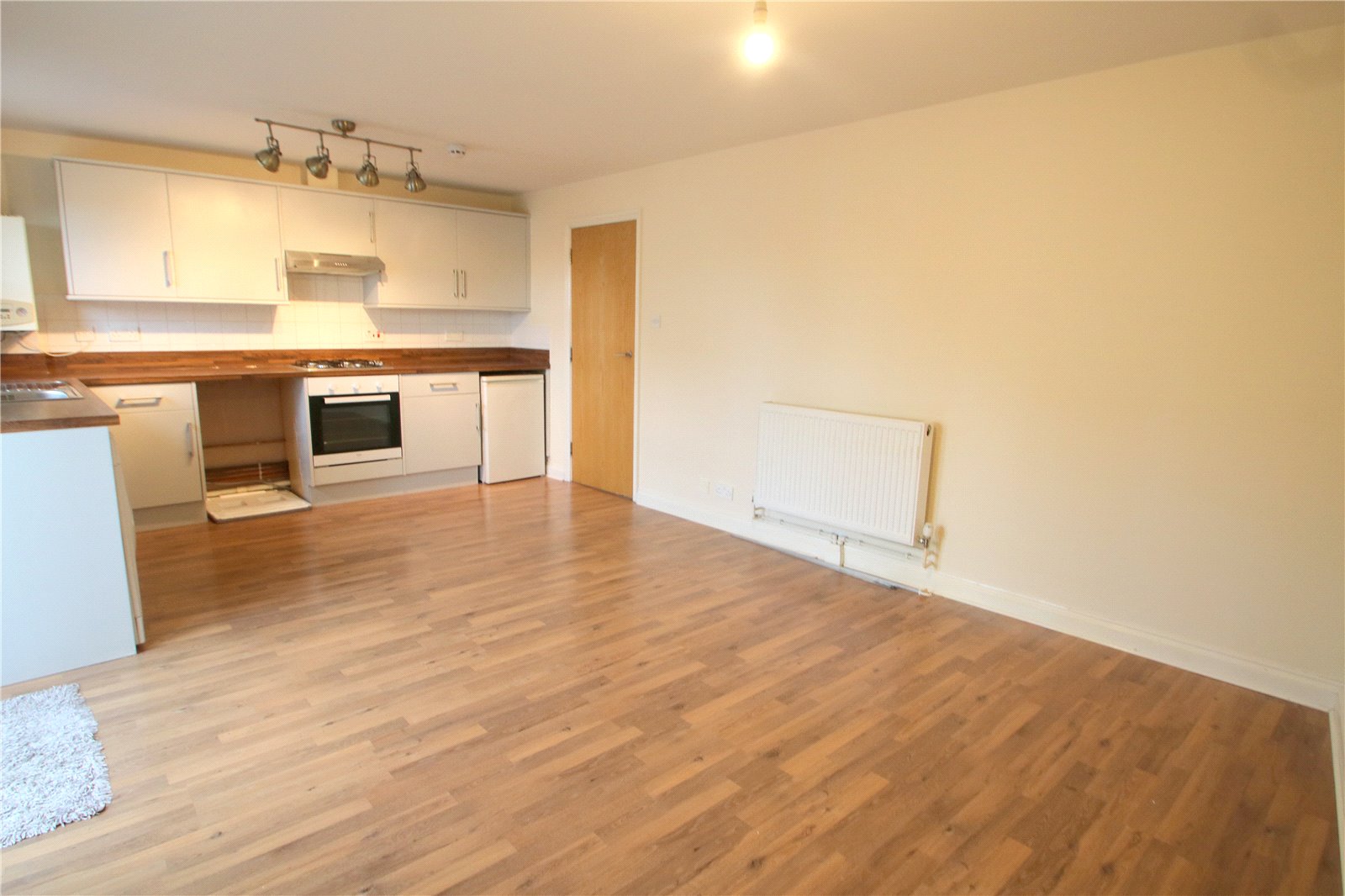 2 bedroom Flat to let in Bedminster, Bristol