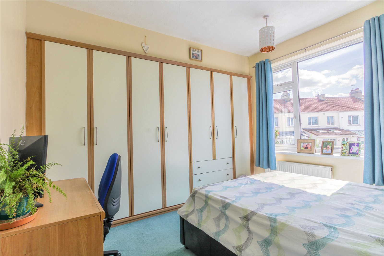 4 bedroom House for sale in Bristol