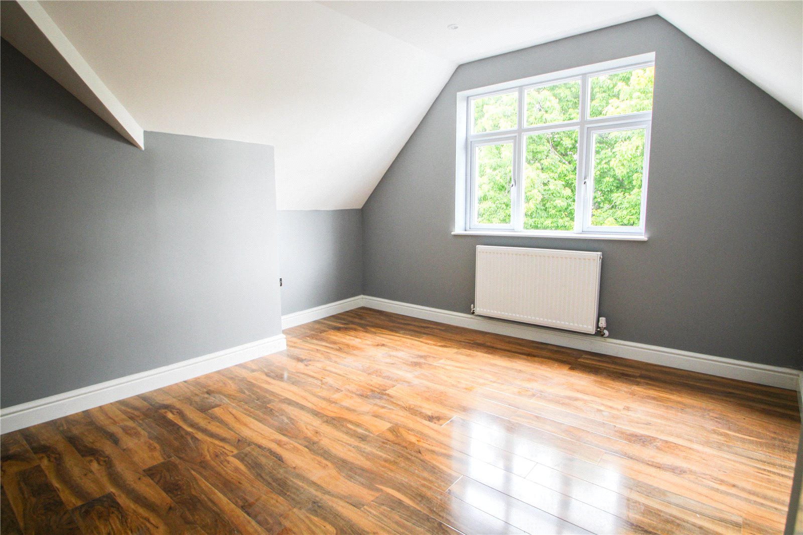 3 bedroom Flat to let in Stoke Bishop, Bristol