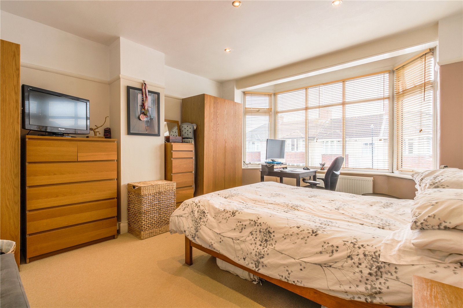 3 bedroom House for sale in Knowle, Bristol
