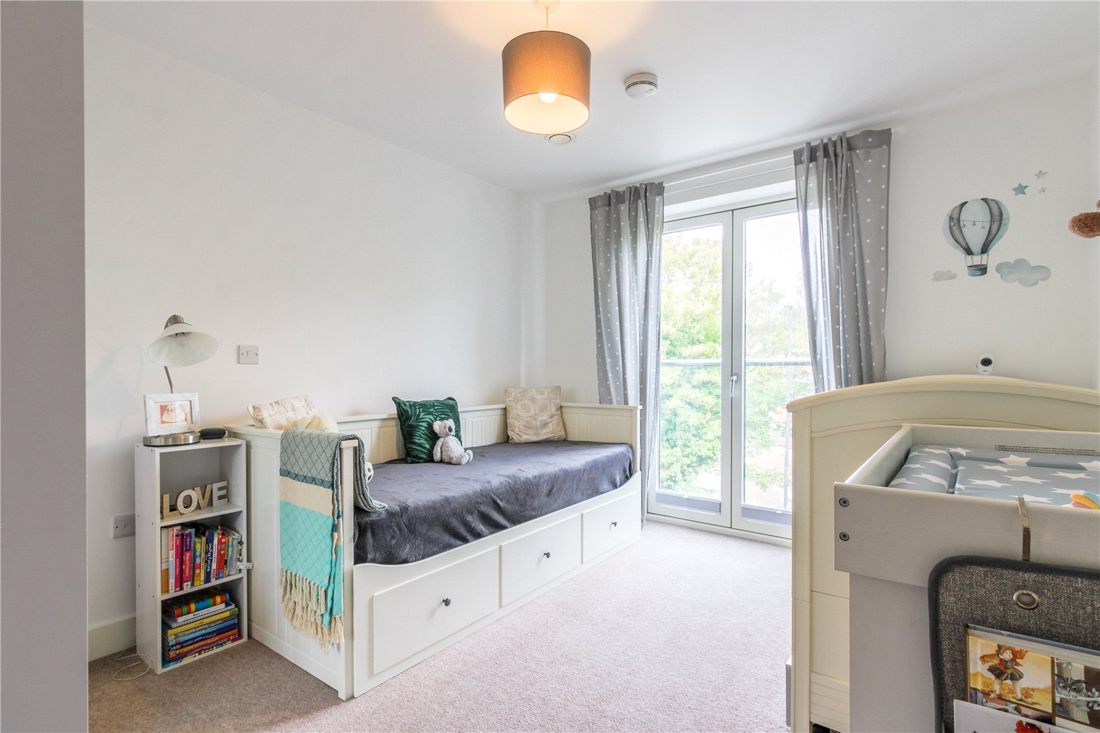 2 bedroom Flat for sale in Southville